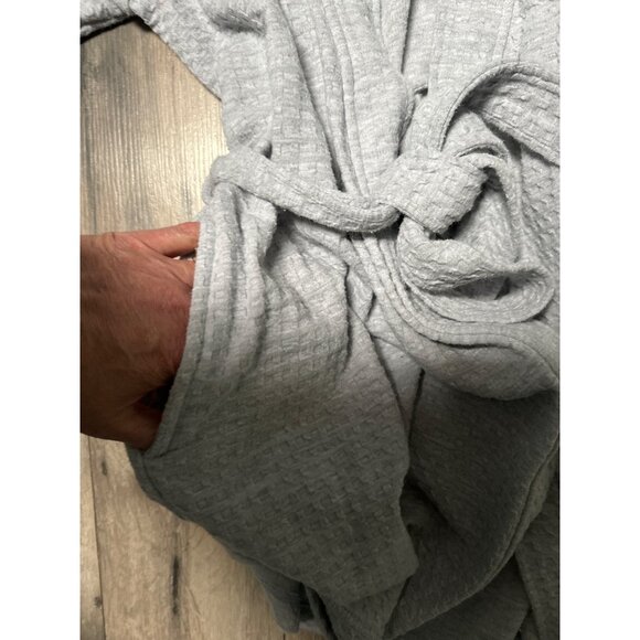 Croft & Barrow Bath Spa Robe Waffle-Knit Light Gray L 3/4 Sleeve CottageCore Gra - Picture 2 of 4